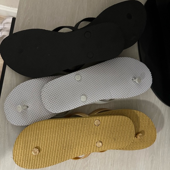 Flip flop set - Picture 2 of 3